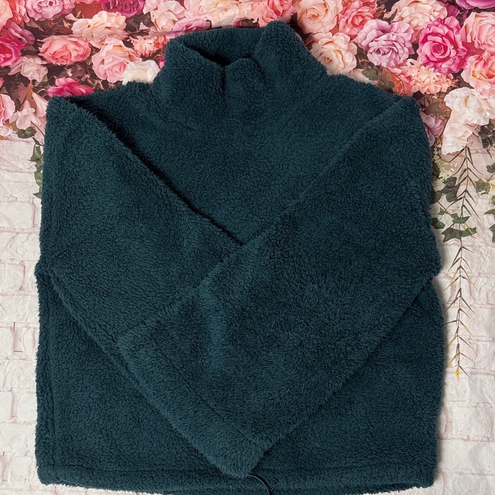 Cozy Dark Green Fleece turtleneck Pullover size S - Picture 2 of 10